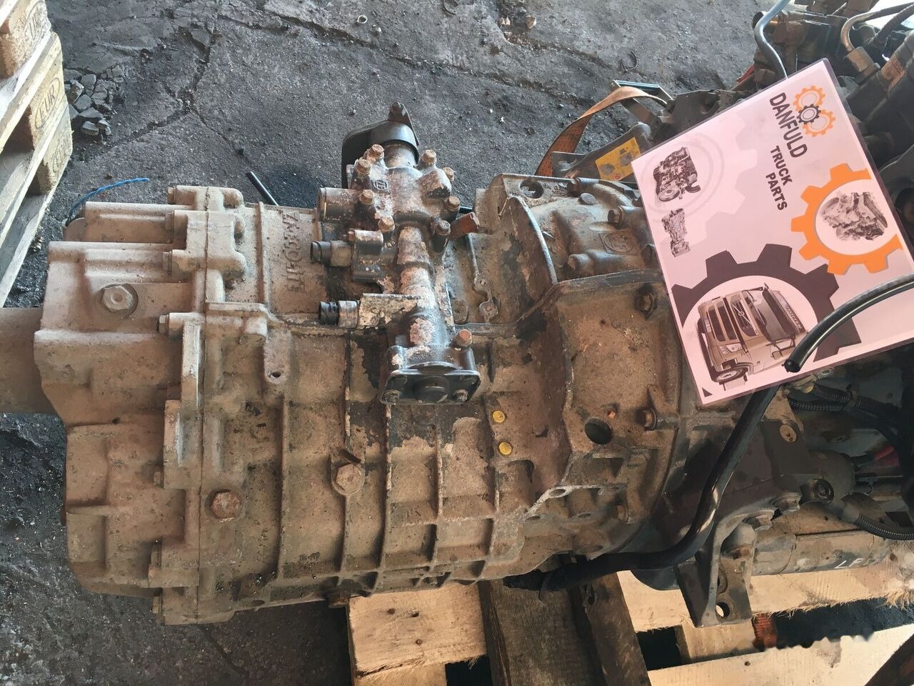 ZF 6s800 1700557 DAF - Boîte de vitesse pour Camion: photos 4 ZF 6s800 1700557 DAF - Boîte de vitesse pour Camion: photos 4