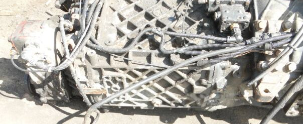 ZF Ecosplit 16S151 1315051740 truck - Boîte de vitesse pour Camion: photos 2 ZF Ecosplit 16S151 1315051740 truck - Boîte de vitesse pour Camion: photos 2