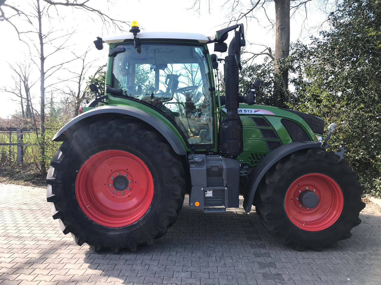 Fendt 513 Vario S4 PowerPlus - Tracteur agricole: photos 4 Fendt 513 Vario S4 PowerPlus - Tracteur agricole: photos 4