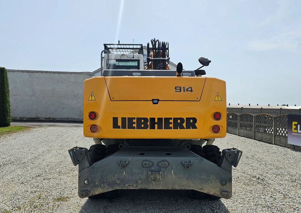 Liebherr A 914 Litronic, 2016 ROK, 4300 MTH - Pelle sur pneus: photos 4 Liebherr A 914 Litronic, 2016 ROK, 4300 MTH - Pelle sur pneus: photos 4