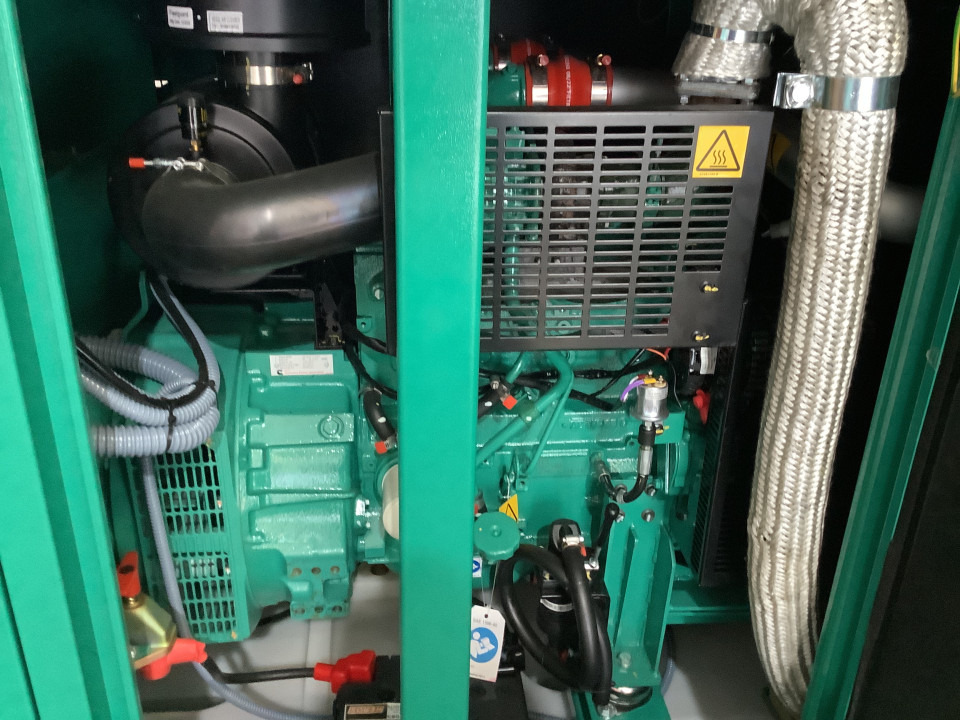 Cummins 55KVA Brand new - Groupe électrogène: photos 4 Cummins 55KVA Brand new - Groupe électrogène: photos 4