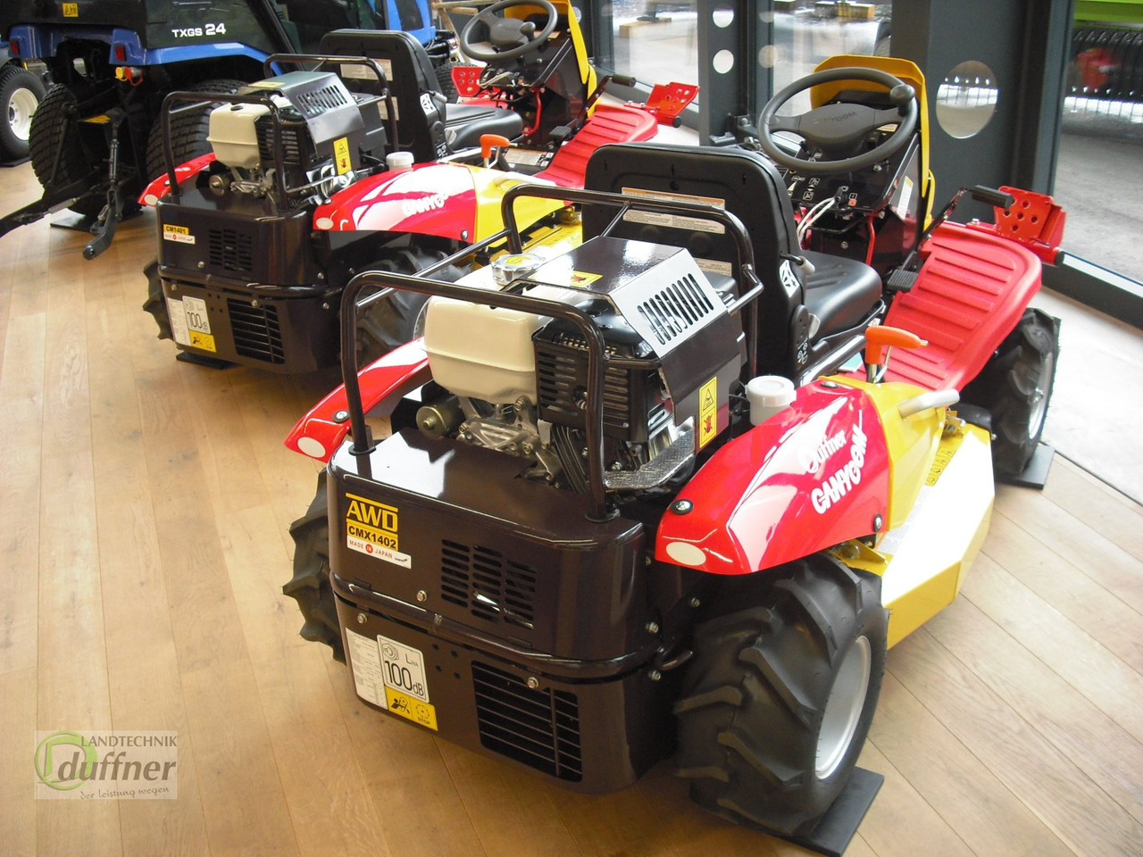 Canycom CMX 1402 - Motofaucheuse: photos 4 Canycom CMX 1402 - Motofaucheuse: photos 4