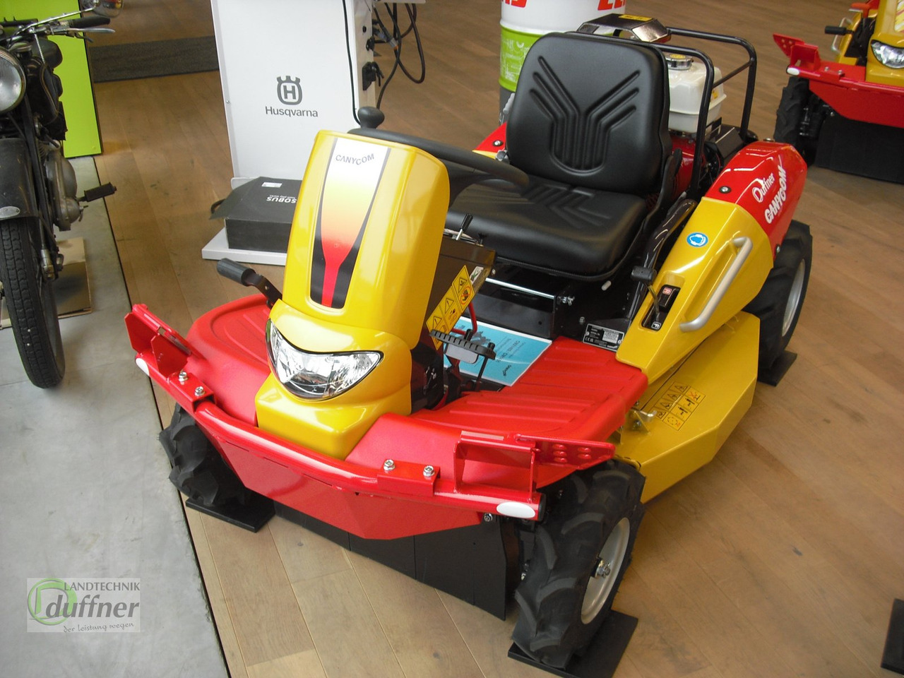 Canycom CMX 1402 - Motofaucheuse: photos 1 Canycom CMX 1402 - Motofaucheuse: photos 1