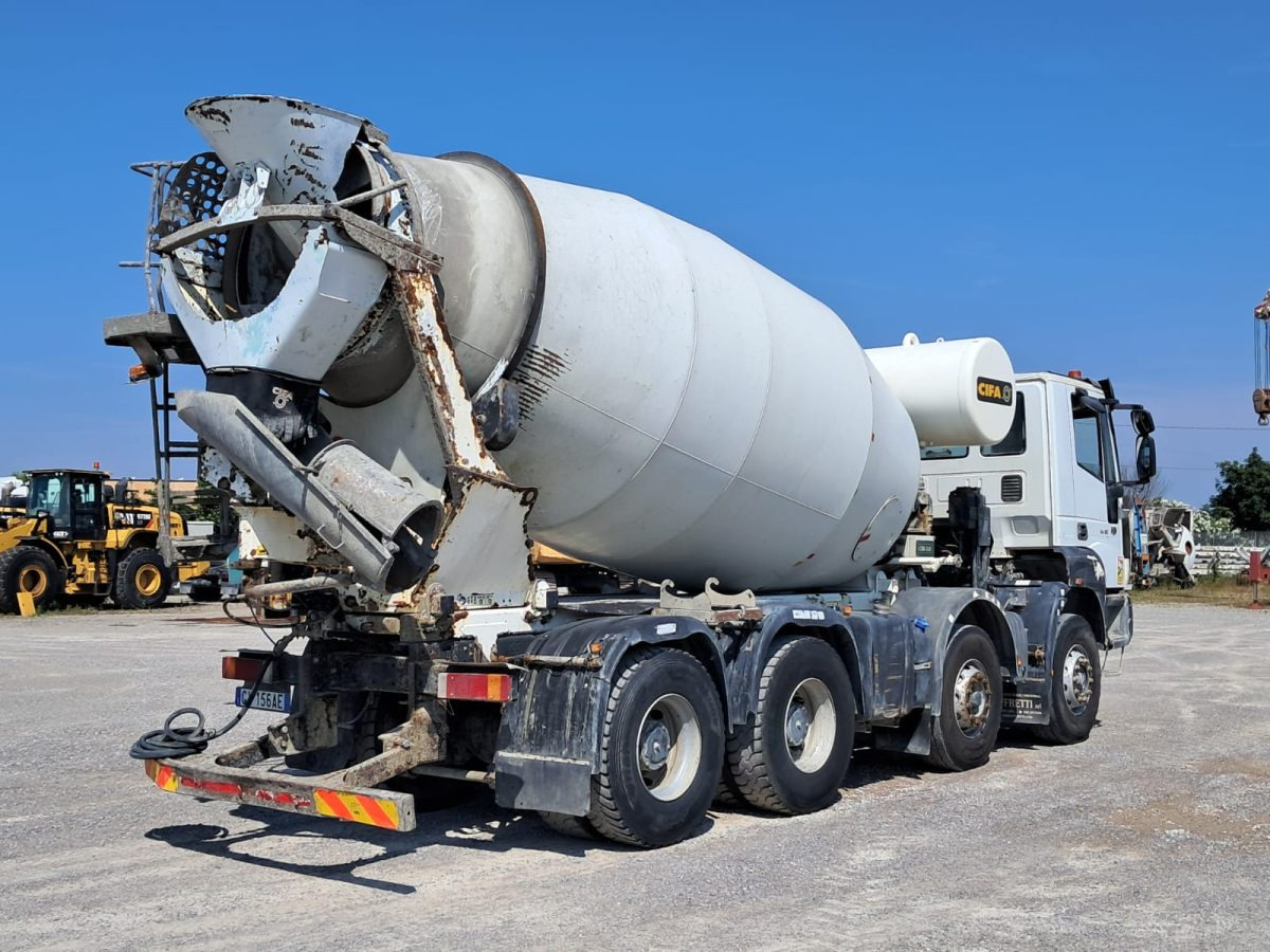 ASTRA HD9 8450 CIFA RY1300 - Camion malaxeur: photos 2 ASTRA HD9 8450 CIFA RY1300 - Camion malaxeur: photos 2