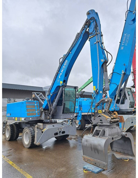 Fuchs MHL310F + Grapple - Pelle de manutention: photos 3 Fuchs MHL310F + Grapple - Pelle de manutention: photos 3