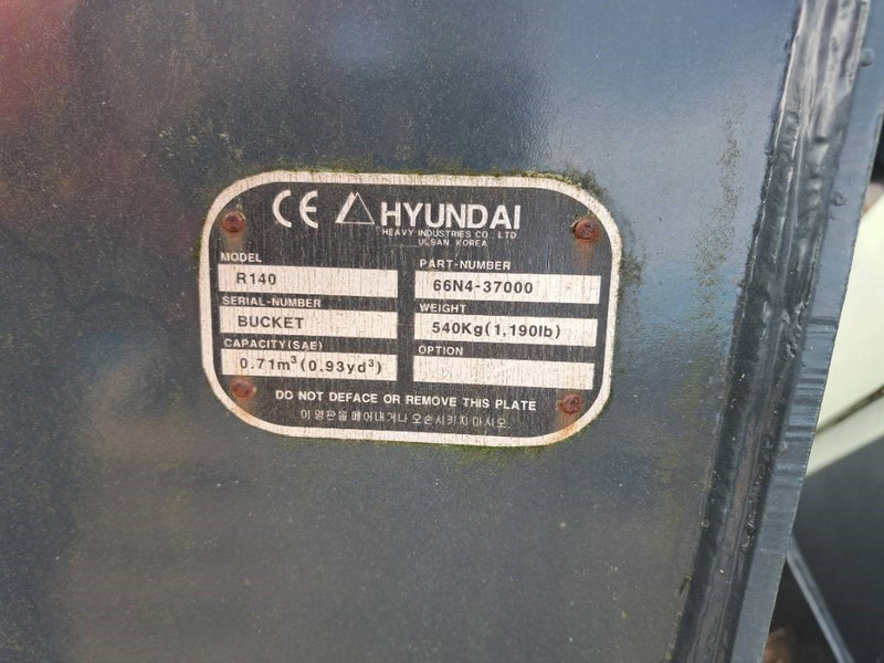 Hyundai Exacavator Digging Bucket 140, 6N4-37000 - Godet pour Engins de chantier: photos 3 Hyundai Exacavator Digging Bucket 140, 6N4-37000 - Godet pour Engins de chantier: photos 3