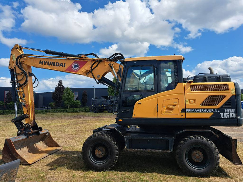 Pelle sur pneus Hyundai HW160: photos 17