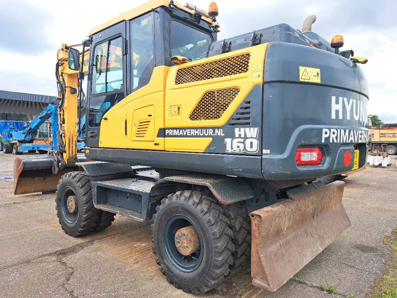 Hyundai HW160 - Pelle sur pneus: photos 3 Hyundai HW160 - Pelle sur pneus: photos 3