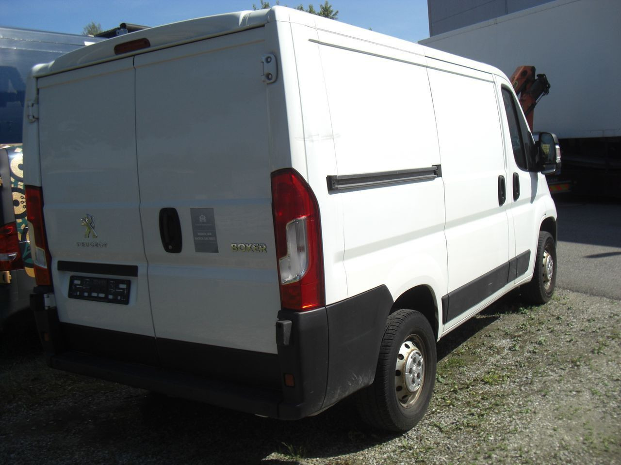 Peugeot BOXER 2,0 KURZ/NIEDRIG - Fourgonnette: photos 4 Peugeot BOXER 2,0 KURZ/NIEDRIG - Fourgonnette: photos 4