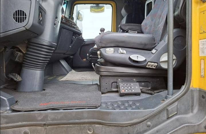 MERCEDES-BENZ Actros - Camion: photos 5 MERCEDES-BENZ Actros - Camion: photos 5