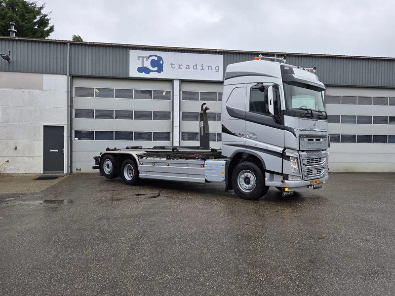 Volvo FH 460 VDL hooklift - Camion ampliroll: photos 2 Volvo FH 460 VDL hooklift - Camion ampliroll: photos 2