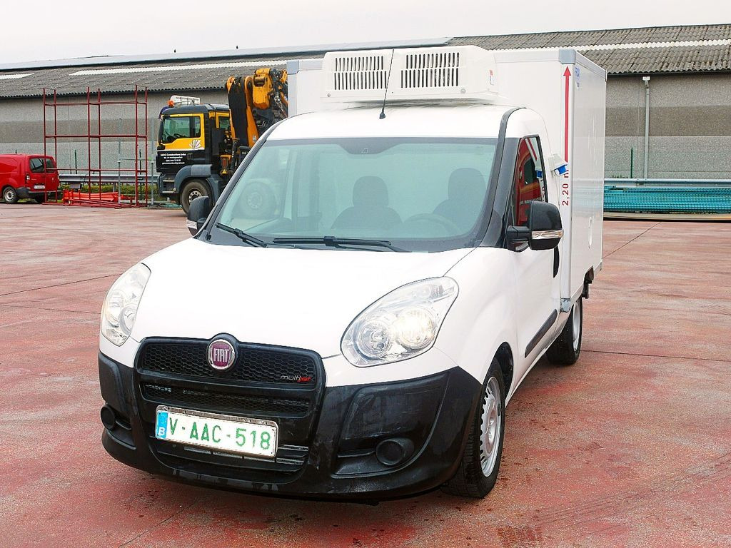 Fiat 1.3 DOBLO KUHLKOFFER RELEC FROD TR22 -20C - Utilitaire frigorifique: photos 5 Fiat 1.3 DOBLO KUHLKOFFER RELEC FROD TR22 -20C - Utilitaire frigorifique: photos 5