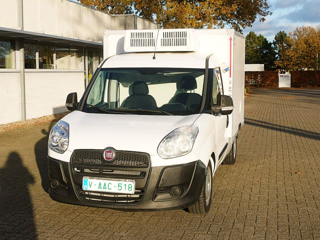 Fiat DOBLO 1.6 KUHLKOFFER CARRIER XARIOS -20 / AIRCO - Utilitaire frigorifique: photos 4 Fiat DOBLO 1.6 KUHLKOFFER CARRIER XARIOS -20 / AIRCO - Utilitaire frigorifique: photos 4