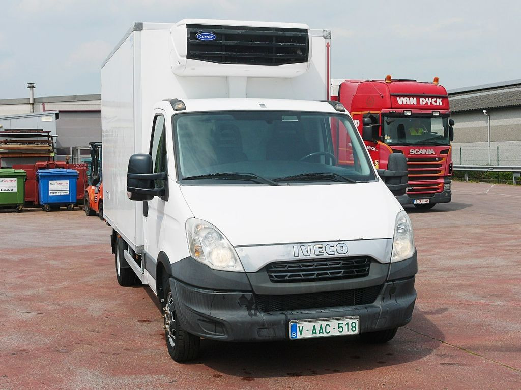 Iveco 35C15 3.0 DAILY KUHLKOFFER CARRIER XARIOS 600 MT - Utilitaire frigorifique: photos 1 Iveco 35C15 3.0 DAILY KUHLKOFFER CARRIER XARIOS 600 MT - Utilitaire frigorifique: photos 1