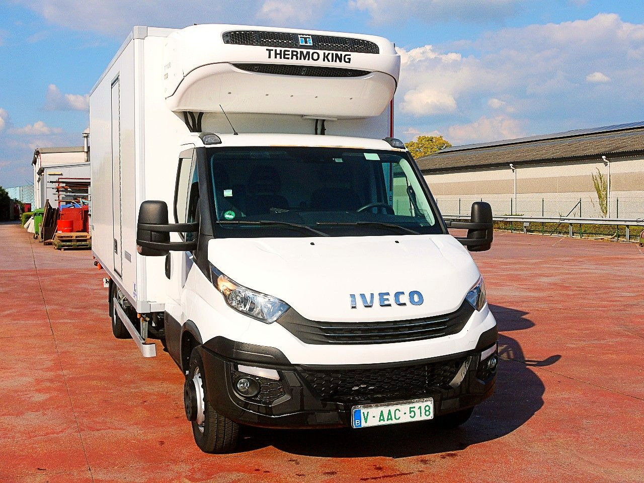 Iveco 72C21 70 65 DAILY THERMOKING T800 A/C LBW LUFT - Utilitaire frigorifique: photos 1 Iveco 72C21 70 65 DAILY THERMOKING T800 A/C LBW LUFT - Utilitaire frigorifique: photos 1