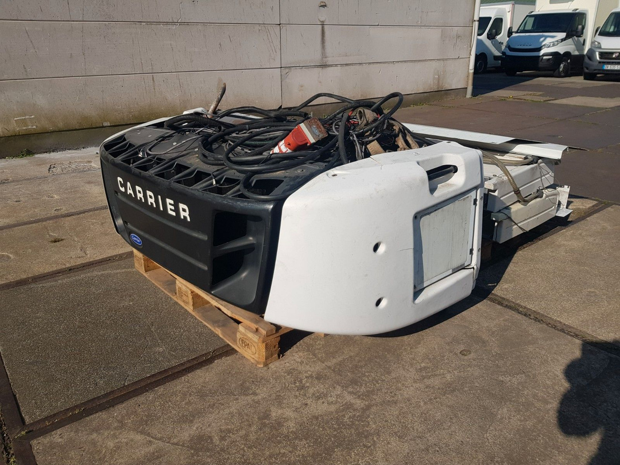 Mercedes-Benz 1829 AXOR NUR CARRIER SUPRA 950 MULTI TEMP. - Camion frigorifique: photos 2 Mercedes-Benz 1829 AXOR NUR CARRIER SUPRA 950 MULTI TEMP. - Camion frigorifique: photos 2