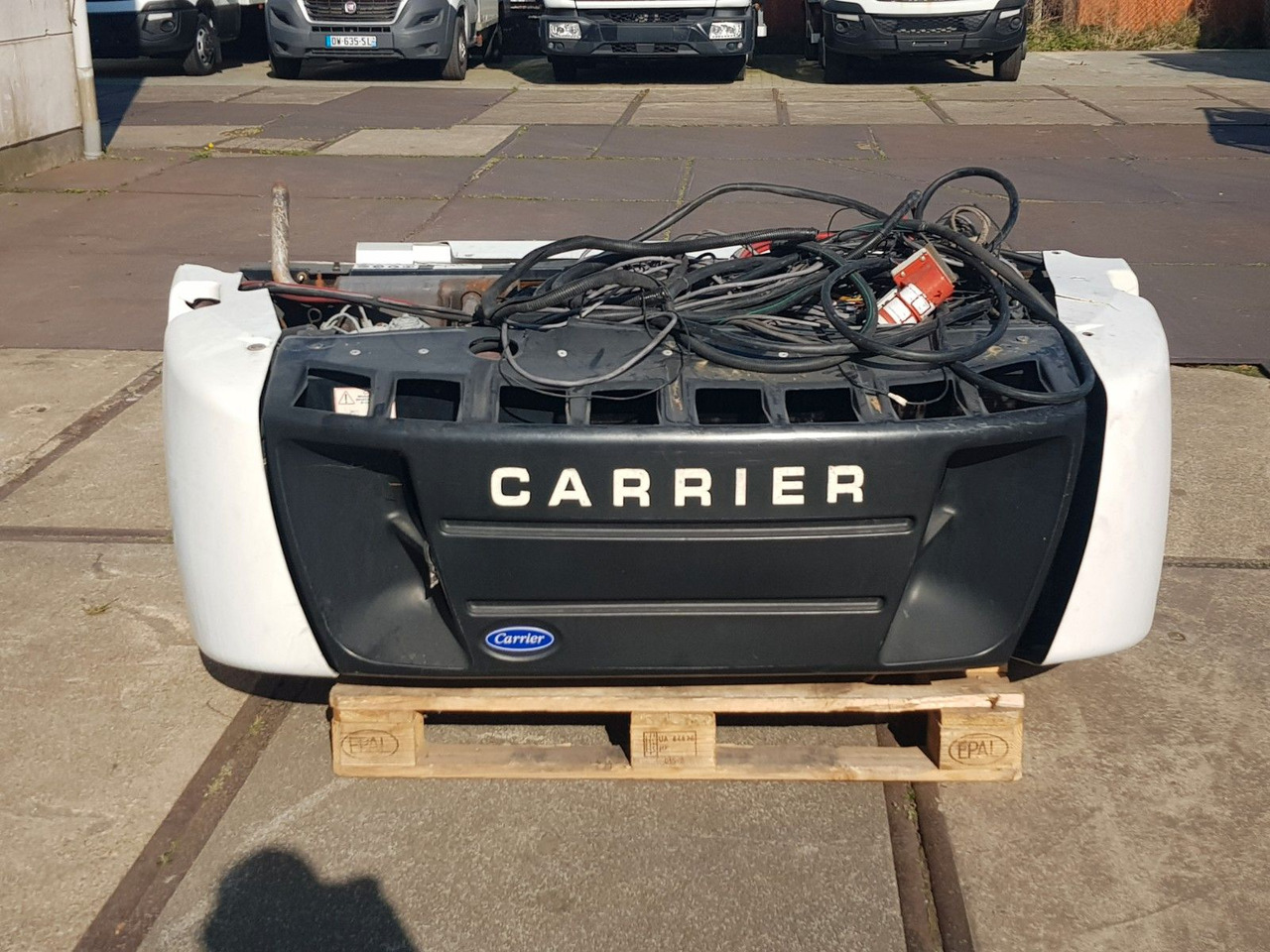 Mercedes-Benz 1829 AXOR NUR CARRIER SUPRA 950 MULTI TEMP. - Camion frigorifique: photos 1 Mercedes-Benz 1829 AXOR NUR CARRIER SUPRA 950 MULTI TEMP. - Camion frigorifique: photos 1