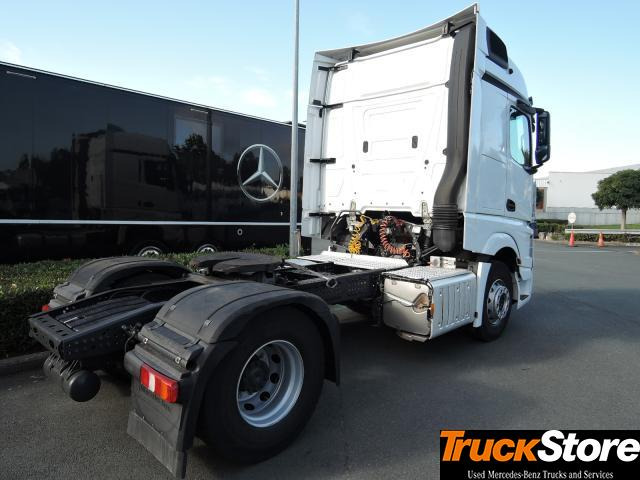 Mercedes-Benz Actros 1843 LS - Tracteur routier: photos 4 Mercedes-Benz Actros 1843 LS - Tracteur routier: photos 4