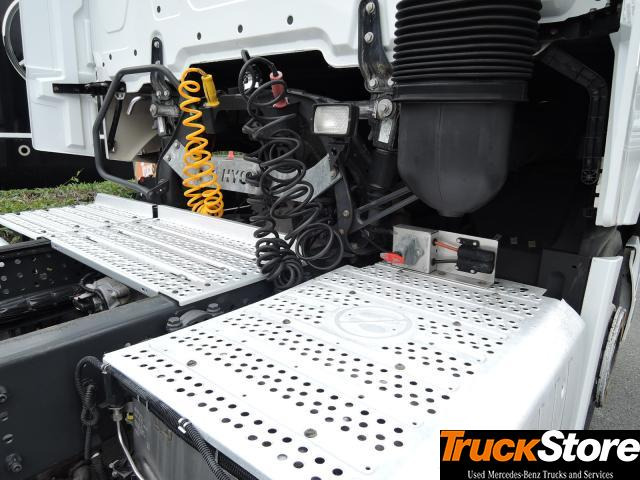 Mercedes-Benz Actros 1843 LS - Tracteur routier: photos 2 Mercedes-Benz Actros 1843 LS - Tracteur routier: photos 2