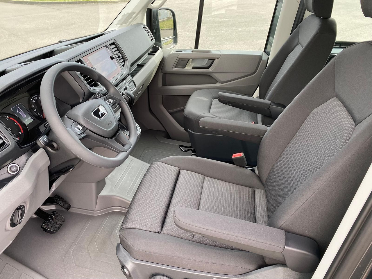 Transport de personnes, Utilitaire double cabine MAN TGE 3.160 L3H2 MIXTO LED NAVI ACC RWD SHZ STANDH: photos 12