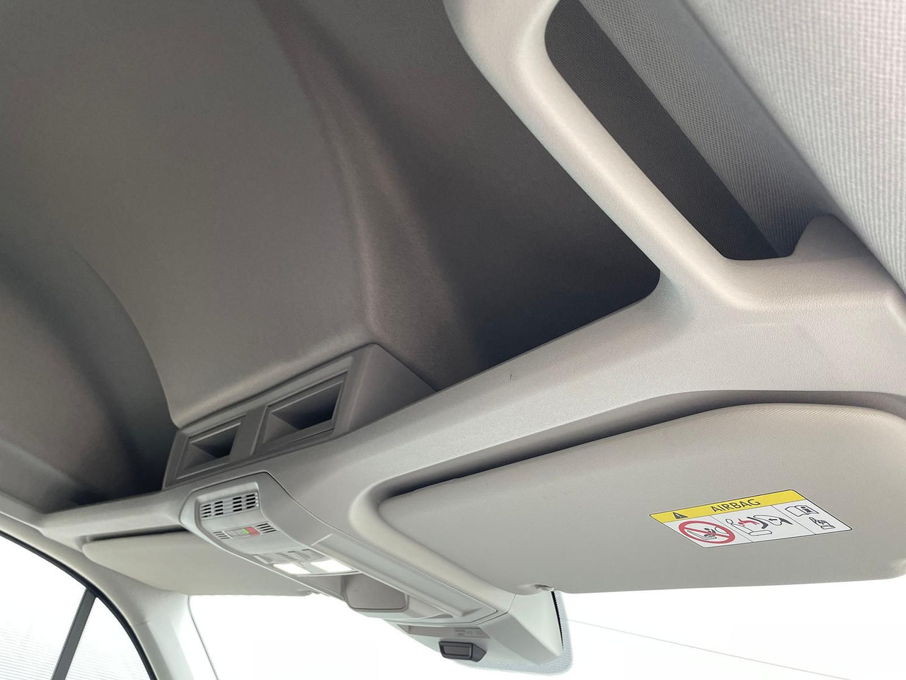 Voiture MAN TGE 3.160 MIXTO L4H3 LED AHK DAB KAMERA SITZHZ: photos 31 Voiture MAN TGE 3.160 MIXTO L4H3 LED AHK DAB KAMERA SITZHZ: photos 31