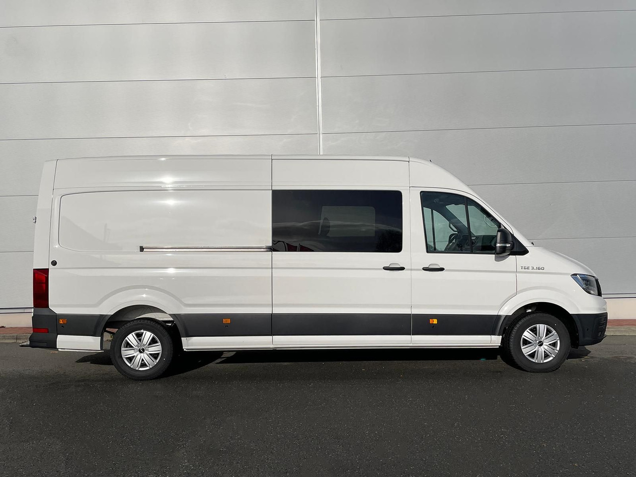 MAN TGE 3.160 MIXTO L4H3 LED HECK AUTOM AHK TEMP - Voiture: photos 5 MAN TGE 3.160 MIXTO L4H3 LED HECK AUTOM AHK TEMP - Voiture: photos 5