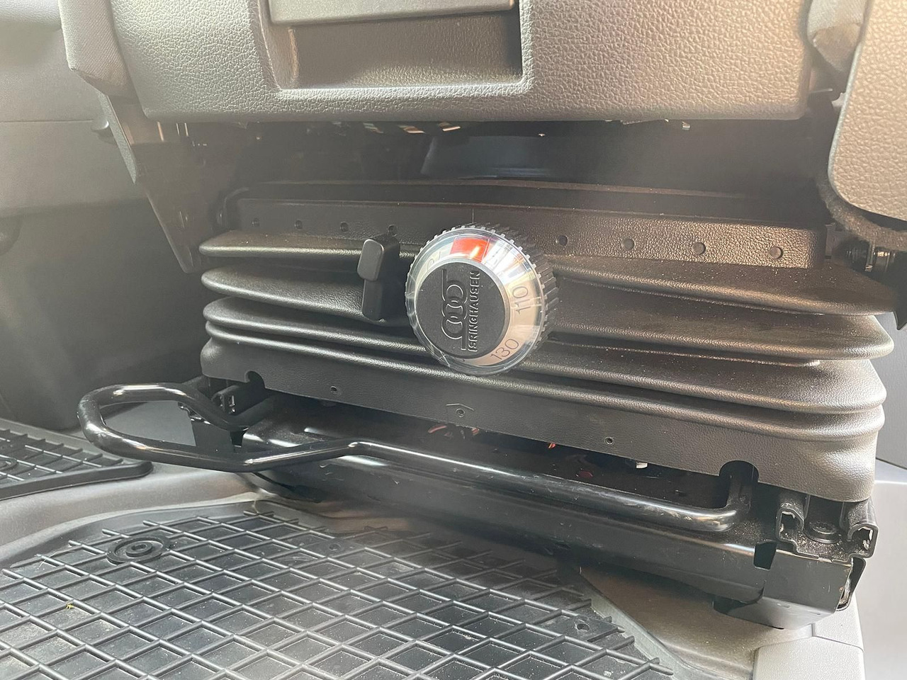 Fourgon utilitaire MAN TGE 3.180 L3H3 Kasten 4x4 AUTOM DIFF AHK ACC NAV: photos 28