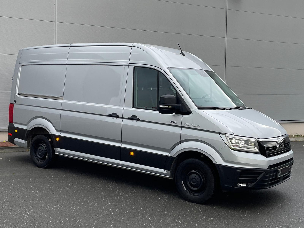 MAN TGE 3.180 L3H3 Kasten 4x4 DIFF NAV ACC STANDH - Voiture: photos 2 MAN TGE 3.180 L3H3 Kasten 4x4 DIFF NAV ACC STANDH - Voiture: photos 2