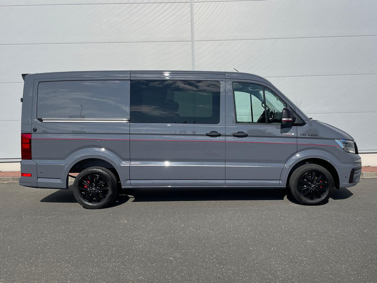 MAN TGE 3.200 L3H2 MIXTO 4x4 Individual S ACC STANDH - Voiture: photos 5 MAN TGE 3.200 L3H2 MIXTO 4x4 Individual S ACC STANDH - Voiture: photos 5