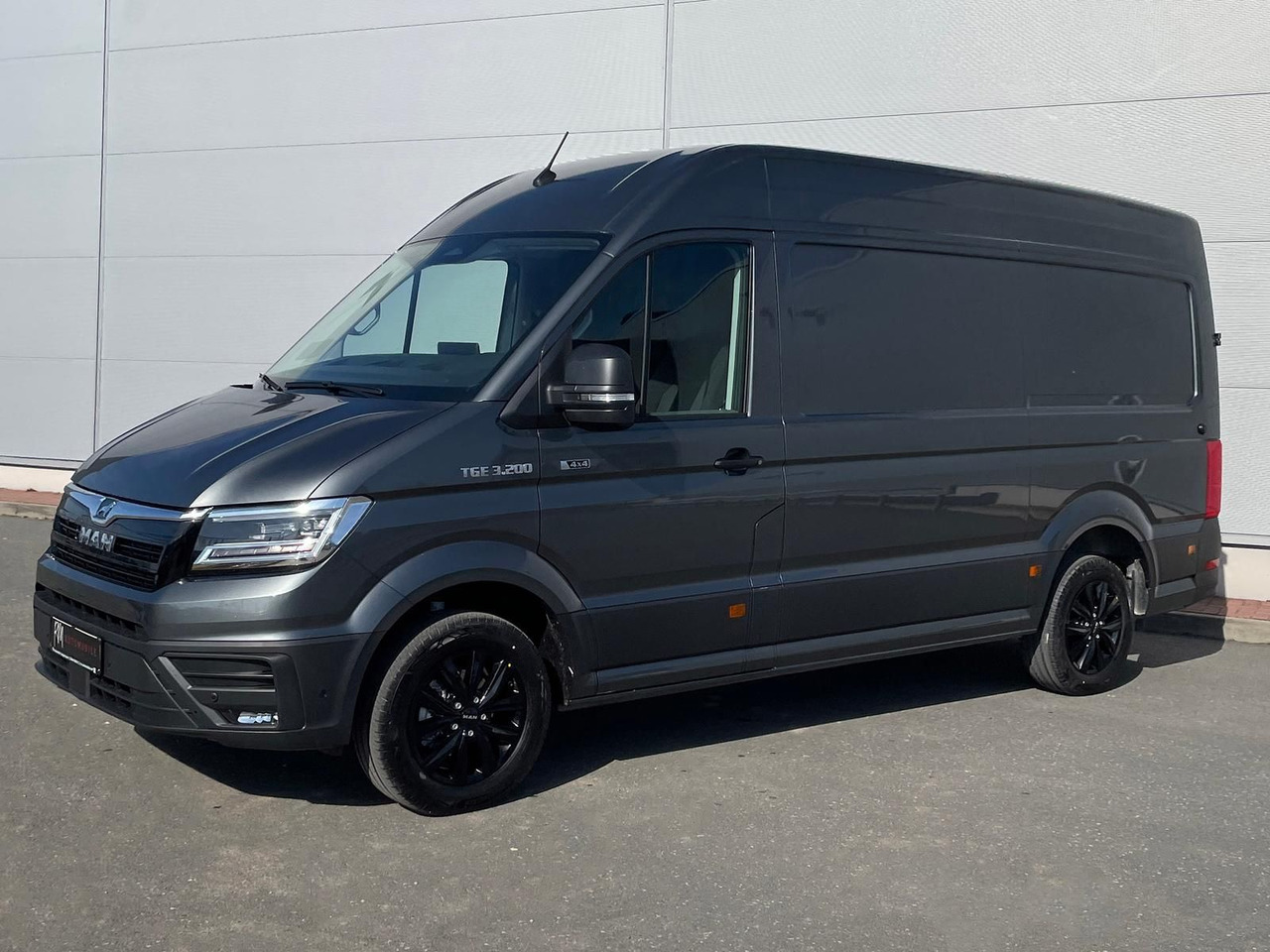 MAN TGE 3.200 L3H3 Kasten 4x4 CAMPER DREHSITZE AHK - Fourgon utilitaire: photos 1 MAN TGE 3.200 L3H3 Kasten 4x4 CAMPER DREHSITZE AHK - Fourgon utilitaire: photos 1