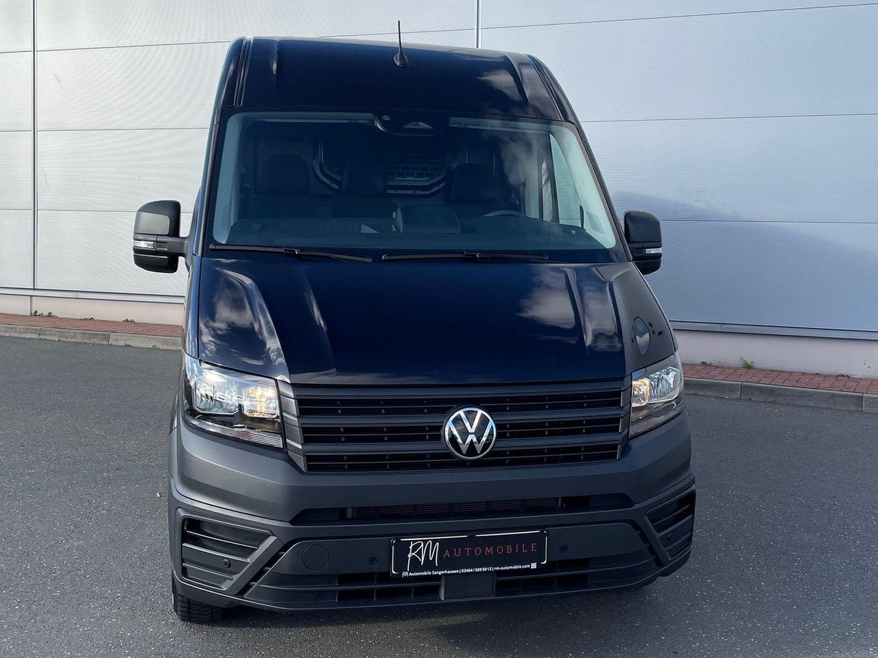 Volkswagen Crafter Kasten 35 L4H3 NAV SITZHZ AHK DAB KAMERA - Transport de personnes: photos 4 Volkswagen Crafter Kasten 35 L4H3 NAV SITZHZ AHK DAB KAMERA - Transport de personnes: photos 4
