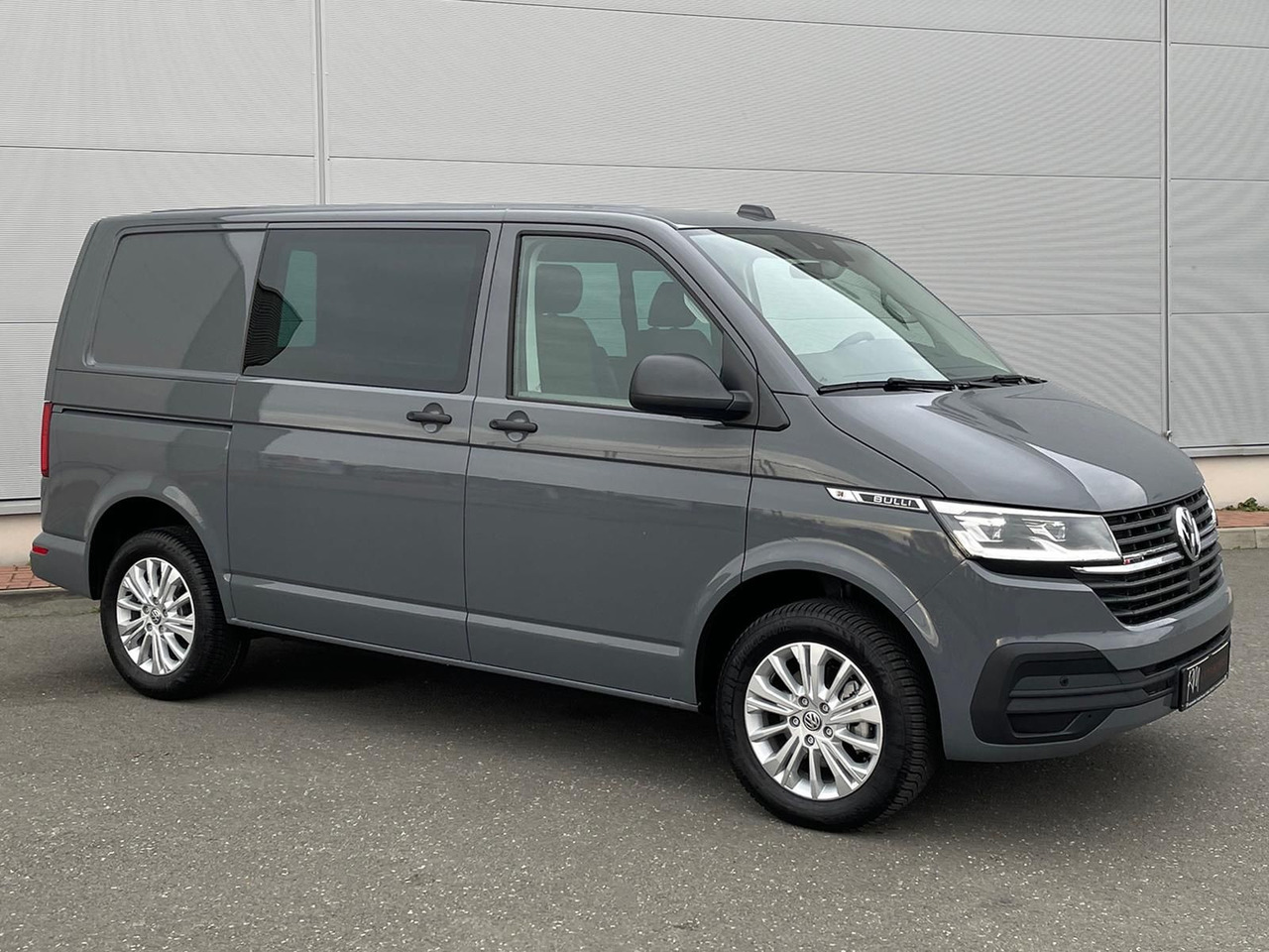 Volkswagen T6.1 Transporter 4MOTION NAVI STANDHZ ACC PDC - Minibus, Transport de personnes: photos 2 Volkswagen T6.1 Transporter 4MOTION NAVI STANDHZ ACC PDC - Minibus, Transport de personnes: photos 2