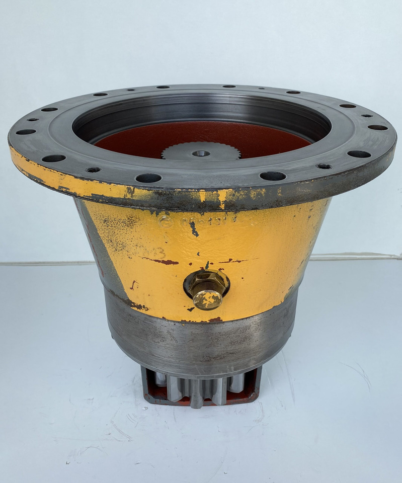 Liebherr Abtriebswellengehäuse ID-Nr.9441707 mit Abtriebswelle ID-Nr.9441713. SAT300/213 - SAT300/225 - SAT375/219. A900 C-LI, A944 B-LI, E942,LOS942,LOS944,P942,P944,R942,R944, R944B. #AB.1555# - Moteur de rotation pour Engins de chantier: photos 4 Liebherr Abtriebswellengehäuse ID-Nr.9441707 mit Abtriebswelle ID-Nr.9441713. SAT300/213 - SAT300/225 - SAT375/219. A900 C-LI, A944 B-LI, E942,LOS942,LOS944,P942,P944,R942,R944, R944B. #AB.1555# - Moteur de rotation pour Engins de chantier: photos 4