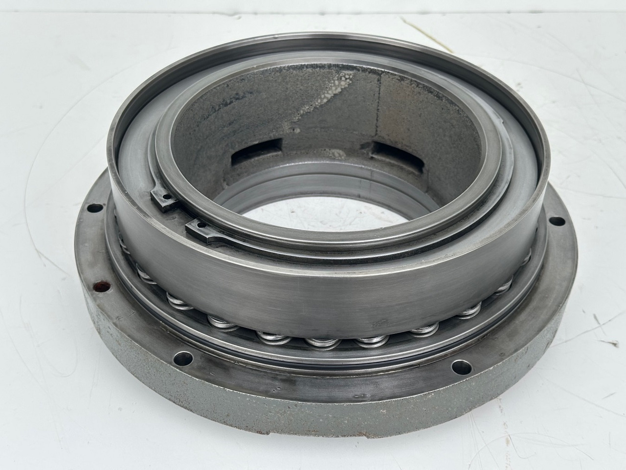 Liebherr Bremse ID-Nr.90006134. SAT325/274. R946, R950, RZG390. #90006134.FR.40254# - Moteur de rotation pour Engins de chantier: photos 4 Liebherr Bremse ID-Nr.90006134. SAT325/274. R946, R950, RZG390. #90006134.FR.40254# - Moteur de rotation pour Engins de chantier: photos 4