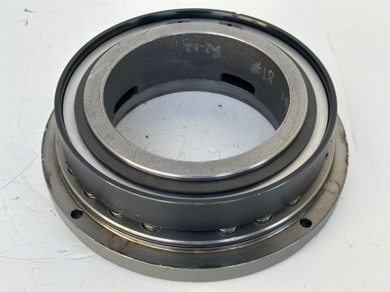 Liebherr Bremse ID-Nr.90009255. SAT250/278 - SAT250/287. A913 COMP, A914 COMP, A914, A916 COMP, A916, A918 COMP, A918, A920, A922 RAIL, A924 RAIL, LH18, LH22, LH24, LH26, R914 COMP, R914 RAIL, R914, - Moteur de rotation pour Pelle sur chenille: photos 4 Liebherr Bremse ID-Nr.90009255. SAT250/278 - SAT250/287. A913 COMP, A914 COMP, A914, A916 COMP, A916, A918 COMP, A918, A920, A922 RAIL, A924 RAIL, LH18, LH22, LH24, LH26, R914 COMP, R914 RAIL, R914, - Moteur de rotation pour Pelle sur chenille: photos 4