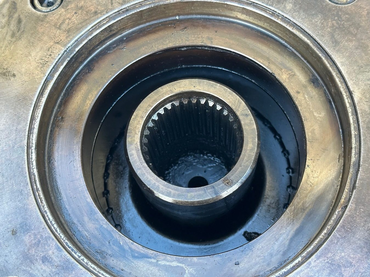 Moteur de translation pour Engins de chantier Liebherr Fahrantrieb FAT500E502.  ID-Nr.933127201.   PR734L-724 - PR734XL-725 - PR734LGP-726.  #11193.02#: photos 16