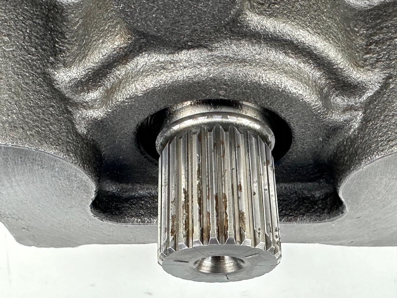 Moteur hydraulique pour Engins de chantier Liebherr Hydraulikeinbaumotor LH46VE 085.  ID-Nr.12421312 - ID-Nr.12881023.  LO1926, LOS926 K-LC, R922, R924, R926, R926 K-LC, R930 T.    #20.38.0978#: photos 14