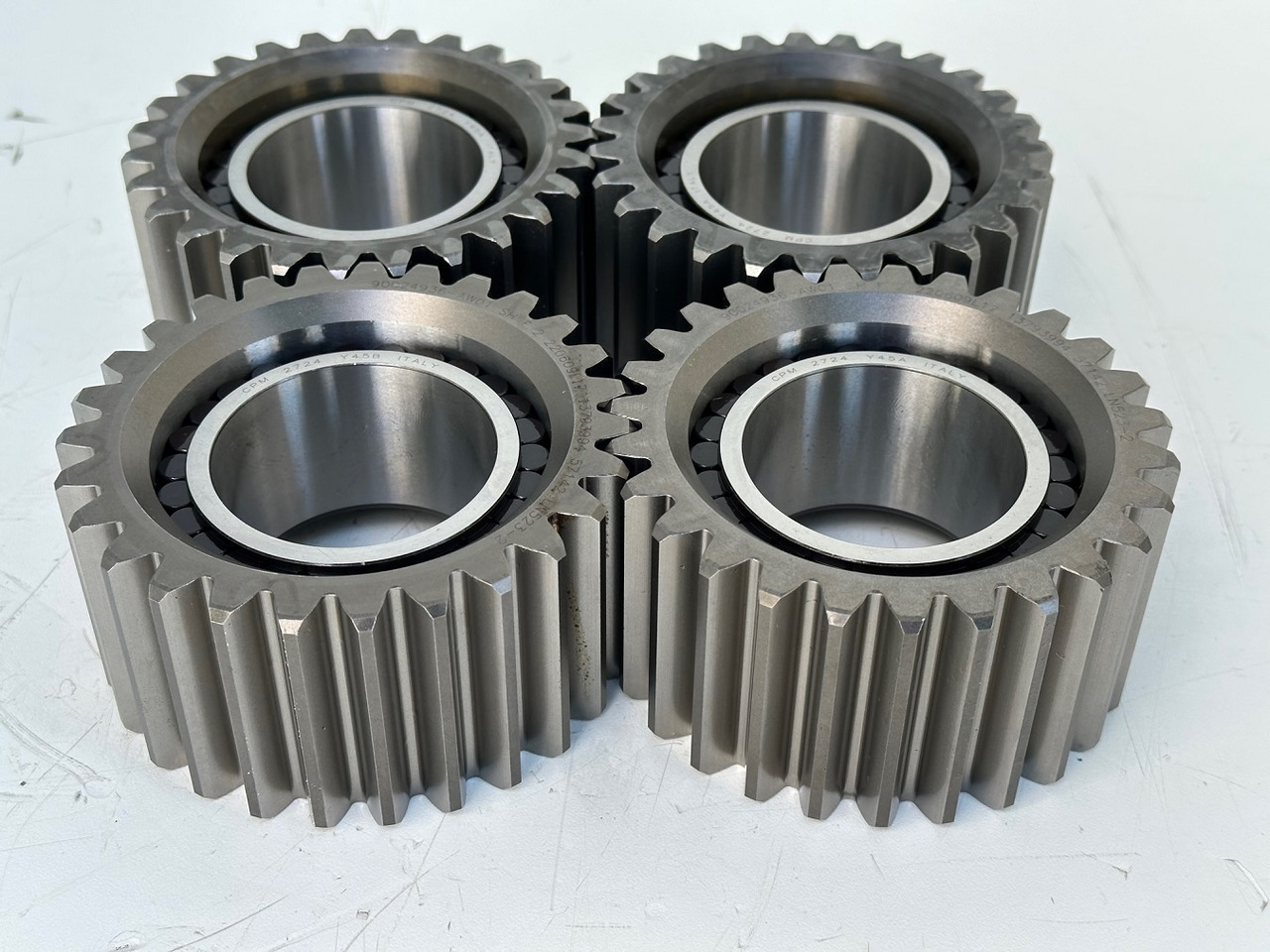 Liebherr Planetenrad ID-Nr.90024935. FAT400P112 - FAT400P130 - FAT400P139. R926, R928, R930, R934, R936, R938. #90024935.28.06# - Moteur de translation pour Engins de chantier: photos 2 Liebherr Planetenrad ID-Nr.90024935. FAT400P112 - FAT400P130 - FAT400P139. R926, R928, R930, R934, R936, R938. #90024935.28.06# - Moteur de translation pour Engins de chantier: photos 2