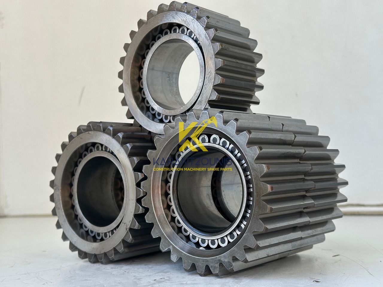 Liebherr Planetenrad ID-Nr.90024935. FAT400P112 - FAT400P130 - FAT400P139. R926, R928, R930, R934, R936, R938, R940, R944, R946, R950 T. #90024935.01.51139# - Boîte de vitesse pour Engins de chantier: photos 2 Liebherr Planetenrad ID-Nr.90024935. FAT400P112 - FAT400P130 - FAT400P139. R926, R928, R930, R934, R936, R938, R940, R944, R946, R950 T. #90024935.01.51139# - Boîte de vitesse pour Engins de chantier: photos 2