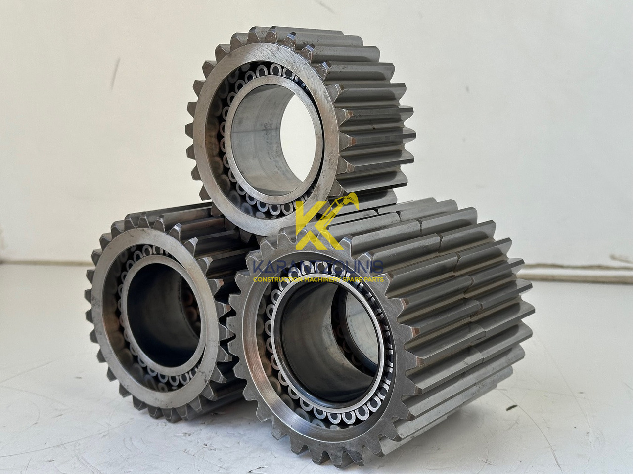 Liebherr Planetenrad ID-Nr.90024935. FAT400P112 - FAT400P130 - FAT400P139. R926, R928, R930, R934, R936, R938, R940, R944, R946, R950 T. #90024935.01.51139# - Boîte de vitesse pour Engins de chantier: photos 1 Liebherr Planetenrad ID-Nr.90024935. FAT400P112 - FAT400P130 - FAT400P139. R926, R928, R930, R934, R936, R938, R940, R944, R946, R950 T. #90024935.01.51139# - Boîte de vitesse pour Engins de chantier: photos 1