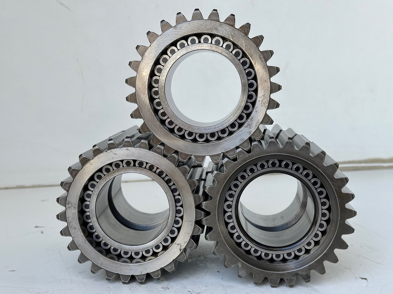 Liebherr Planetenrad ID-Nr.90024935. FAT400P112 - FAT400P130 - FAT400P139. R926, R928, R930, R934, R936, R938, R940, R944, R946, R950 T. #90024935.01.51139# - Boîte de vitesse pour Engins de chantier: photos 4 Liebherr Planetenrad ID-Nr.90024935. FAT400P112 - FAT400P130 - FAT400P139. R926, R928, R930, R934, R936, R938, R940, R944, R946, R950 T. #90024935.01.51139# - Boîte de vitesse pour Engins de chantier: photos 4