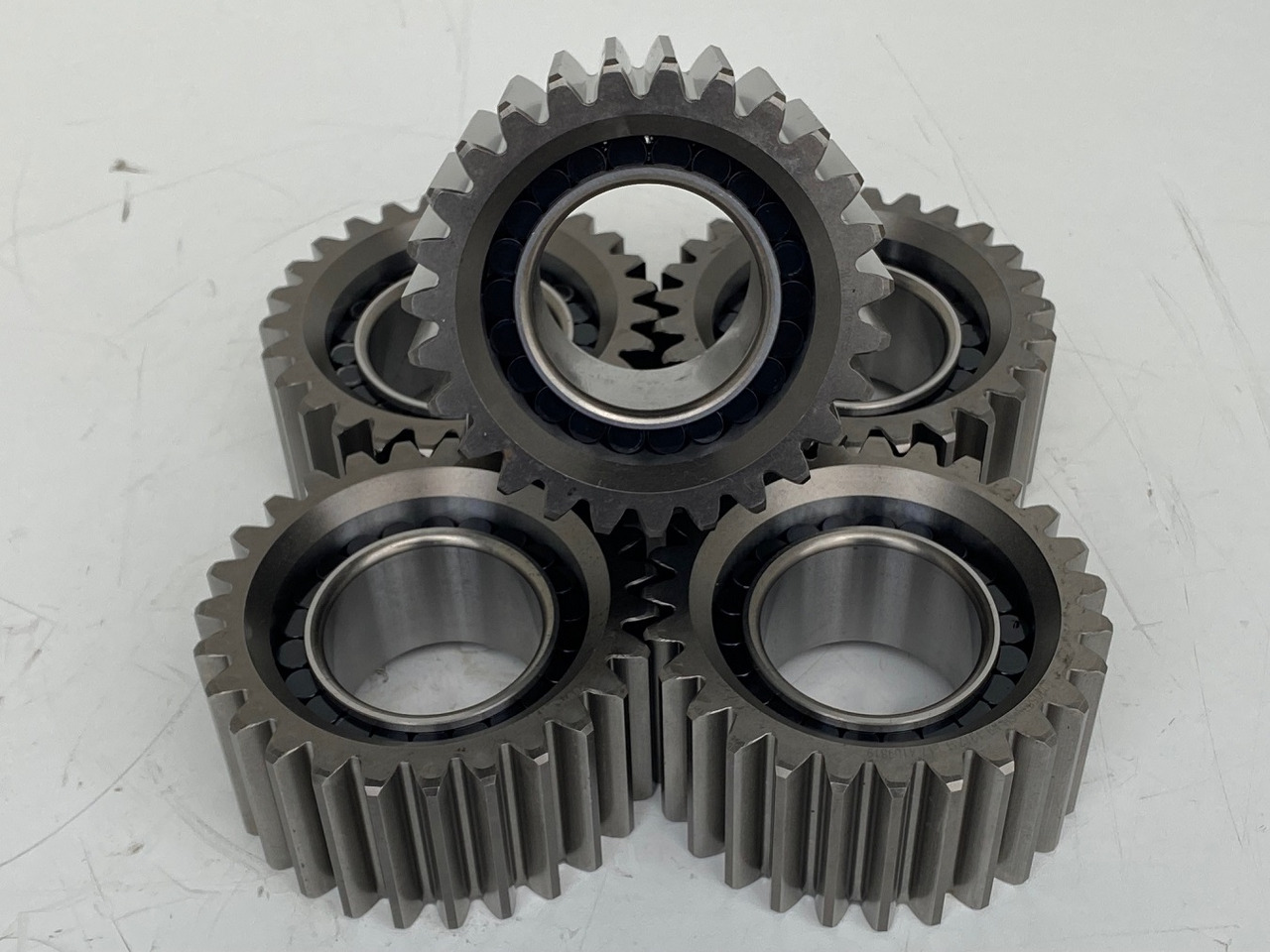 Liebherr Planetenrad ID-Nr.90205840. FAT350P126 - FAT350P138. R920 - R922 - R924 - R925 - R926 - R930 T. #PL24.02.1# - Moteur de translation pour Engins de chantier: photos 1 Liebherr Planetenrad ID-Nr.90205840. FAT350P126 - FAT350P138. R920 - R922 - R924 - R925 - R926 - R930 T. #PL24.02.1# - Moteur de translation pour Engins de chantier: photos 1