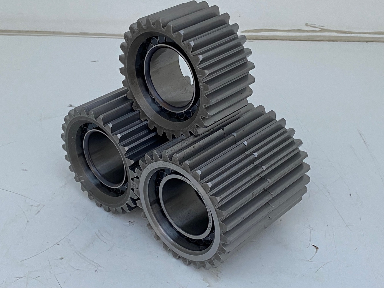 Liebherr Planetenrad ID-Nr.90205840. FAT350P126 - FAT350P138. R920 - R922 - R924 - R925 - R926 - R930 T. #PL24.02.2# - Moteur de translation pour Engins de chantier: photos 5 Liebherr Planetenrad ID-Nr.90205840. FAT350P126 - FAT350P138. R920 - R922 - R924 - R925 - R926 - R930 T. #PL24.02.2# - Moteur de translation pour Engins de chantier: photos 5