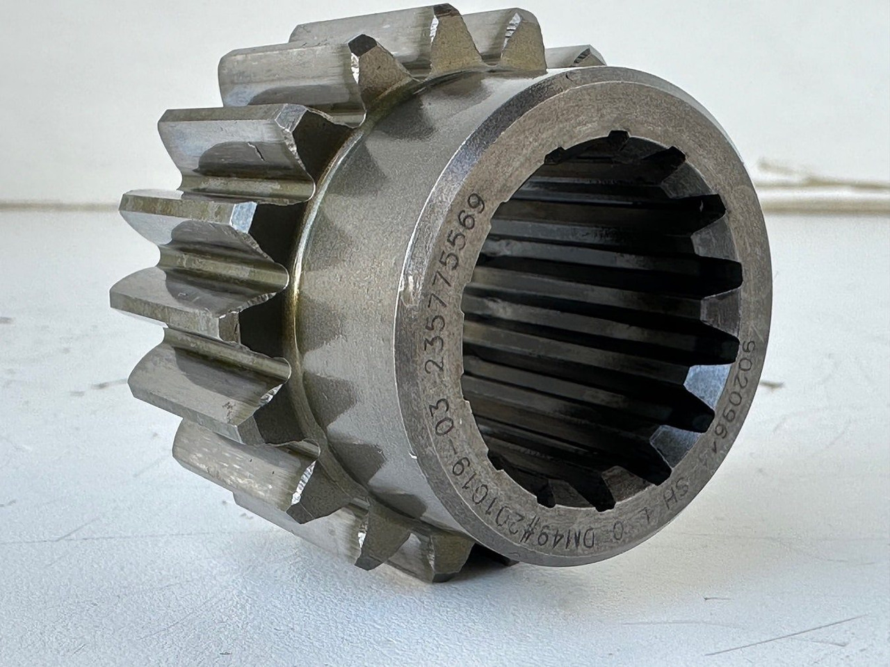 Moteur de rotation pour Engins de chantier Liebherr Sonnenrad ID-Nr.90209644.   SAT250/278, SAT250/287.  A913 COMP,A914 COMP,A914,A916 COMP,A916,A918 COMP,A918,A920,A922 RAIL,A924 RAIL,LH18,LH22,LH24, LH26,R914 COMP,R914 RAIL,R914,R918,R920. #: photos 7