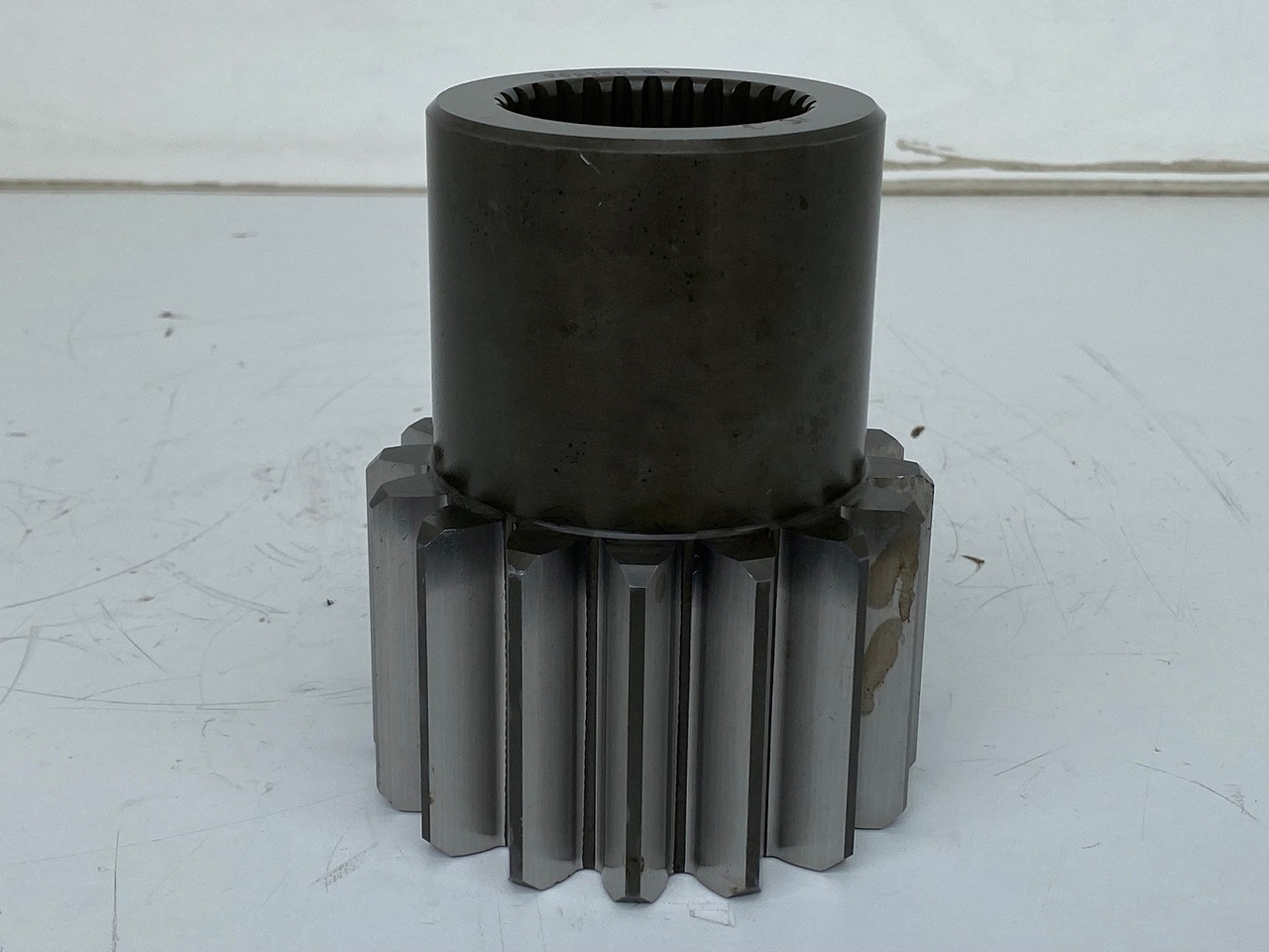 Liebherr Sonnenrad ID-Nr.969386101. SAT700/270. R9800. #MISO2804# - Moteur de rotation pour Machine d'exploitation minière: photos 2 Liebherr Sonnenrad ID-Nr.969386101. SAT700/270. R9800. #MISO2804# - Moteur de rotation pour Machine d'exploitation minière: photos 2