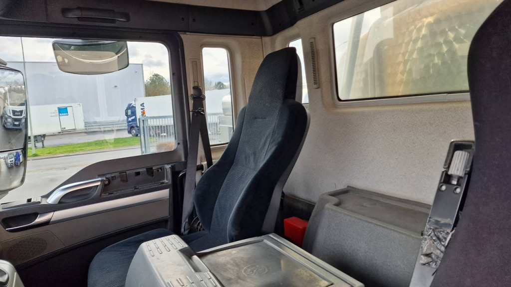 Châssis cabine MAN TGS 26.360 6x2 (Nr. 5450): photos 6 Châssis cabine MAN TGS 26.360 6x2 (Nr. 5450): photos 6