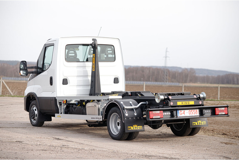 Iveco Daily 70C18 - Camion ampliroll: photos 1 Iveco Daily 70C18 - Camion ampliroll: photos 1