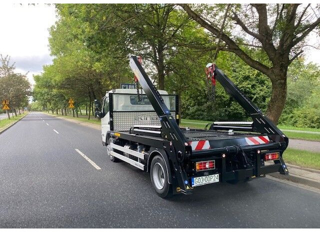 Mitsubishi Fuso 9C18 bramowiec BR6 - Camion multibenne: photos 5 Mitsubishi Fuso 9C18 bramowiec BR6 - Camion multibenne: photos 5