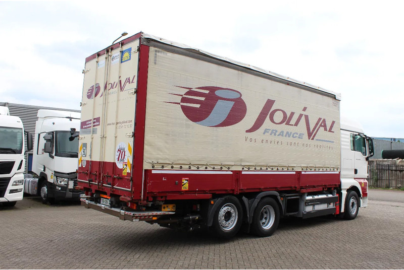 MAN TGX 26.440 * EURO5 * 6X2 * LIFT AXLE * - Camion à rideaux coulissants: photos 4 MAN TGX 26.440 * EURO5 * 6X2 * LIFT AXLE * - Camion à rideaux coulissants: photos 4