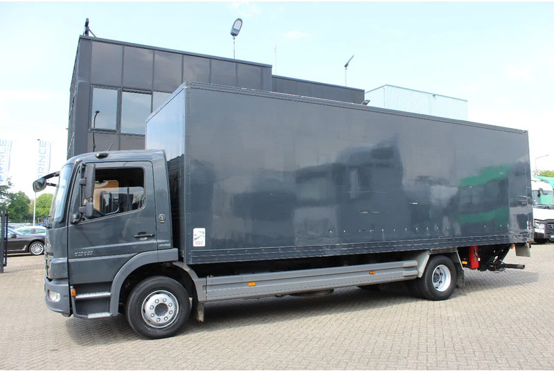 Mercedes-Benz Atego 1318 * EURO5 * 4X2 * MANUAL * - Camion fourgon: photos 2 Mercedes-Benz Atego 1318 * EURO5 * 4X2 * MANUAL * - Camion fourgon: photos 2